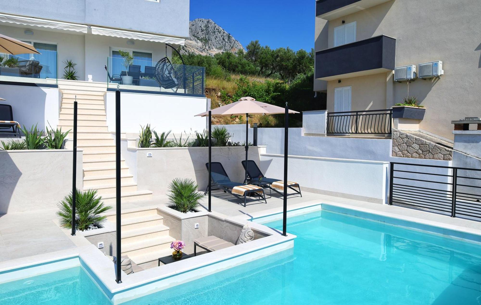 Luxury Holiday Home Dioniz Podgora Exteriér fotografie
